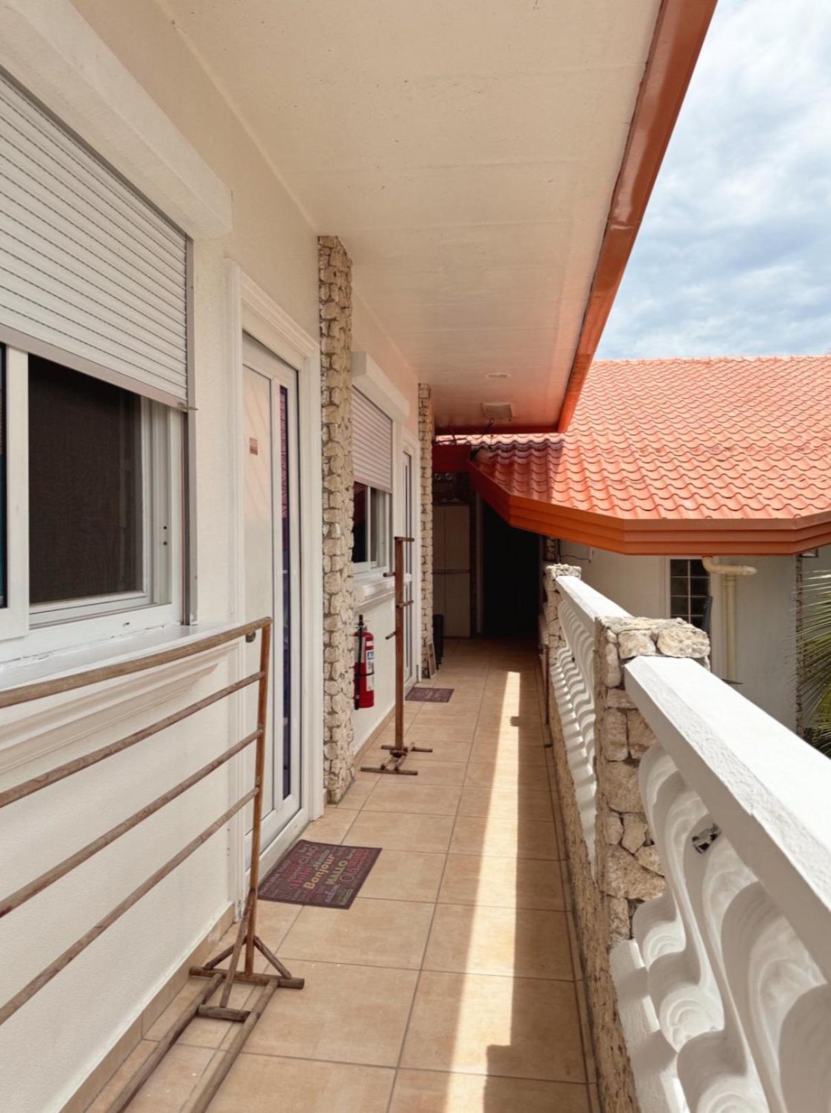 Sunset Beach Resort Moalboal Exterior photo